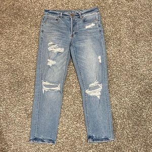 American Eagle Tom girl jeans.